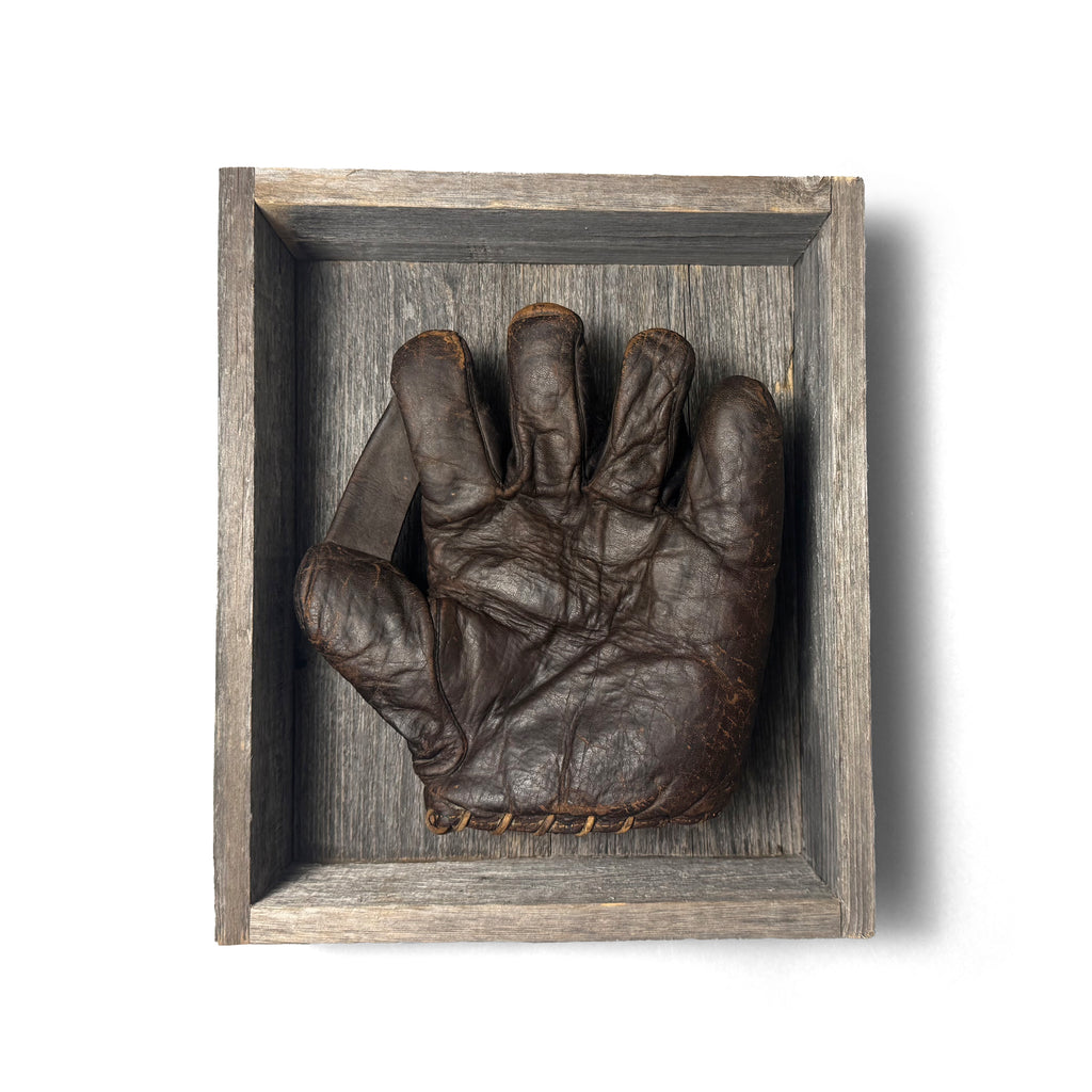 Mounted 1" Web Fielder's Glove, c. 1915