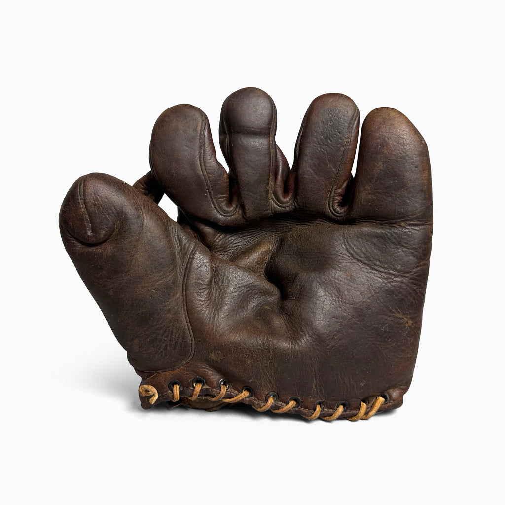 Mounted Buckleback Fielder's Glove, c. 1925